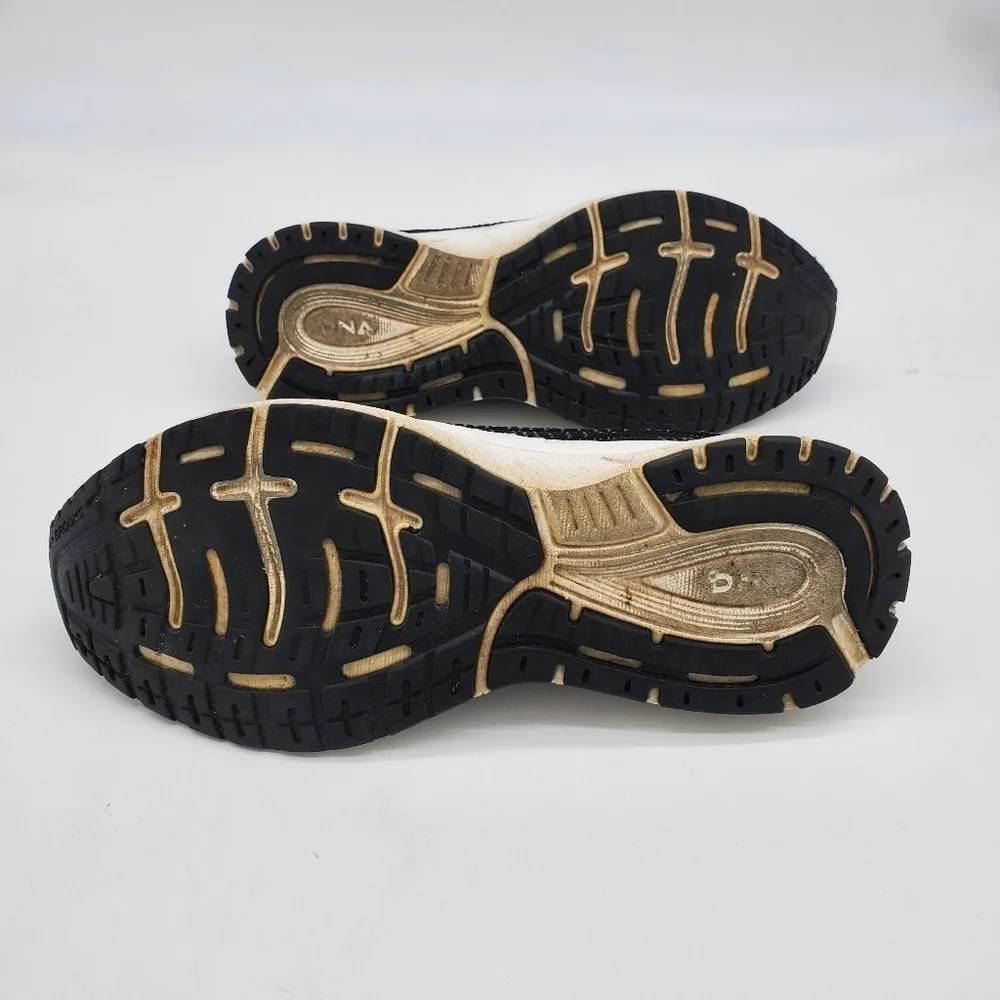 Brooks Revel 3 Women 8.5 Running Shoes Black White